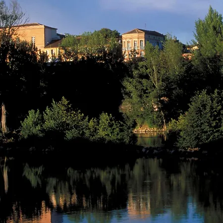 Ibis Hotel