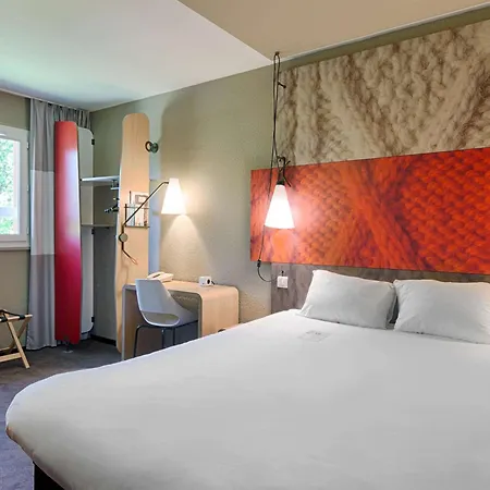 Ibis Hotel