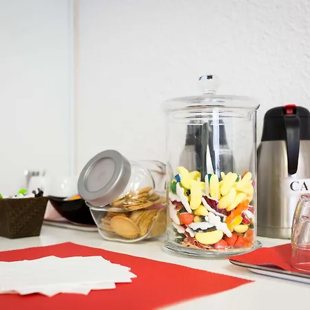 蒙托邦宜必思酒店 酒店 蒙托邦