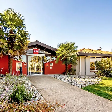 酒店 蒙托邦宜必思酒店