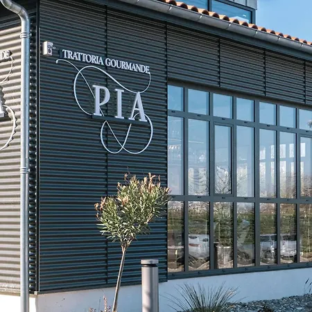 蒙托邦宜必思酒店 酒店 蒙托邦