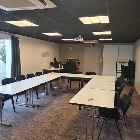 Ibis 3*