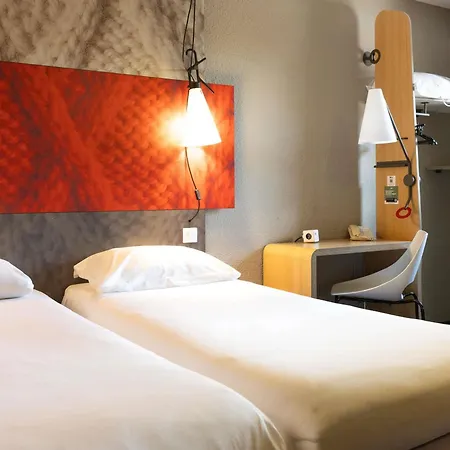 Otel Ibis 3*