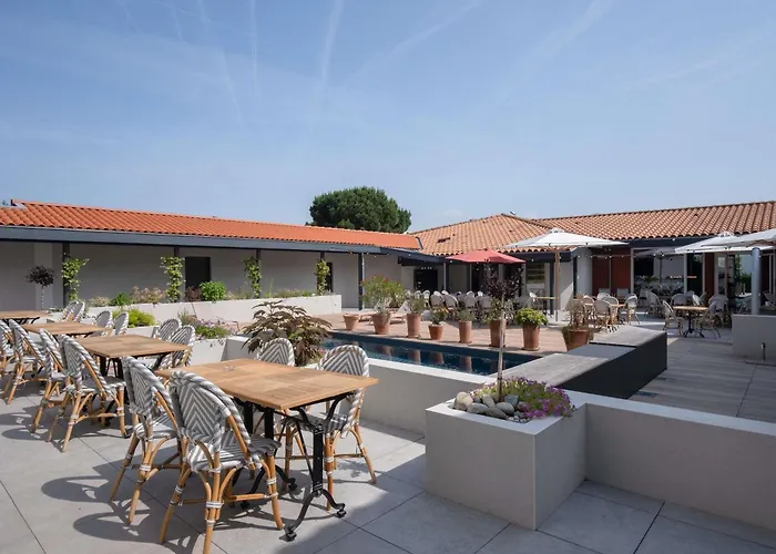 Ξενοδοχείο Ibis Μοντωμπάν