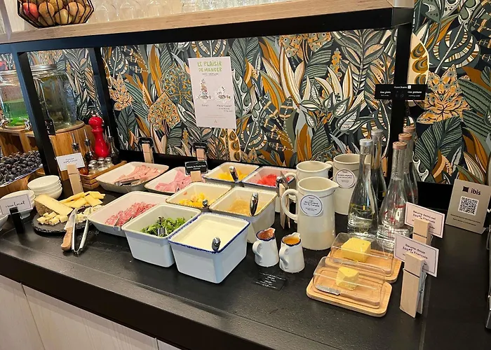 蒙托邦宜必思酒店 酒店