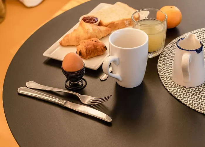 蒙托邦宜必思酒店 酒店 3*