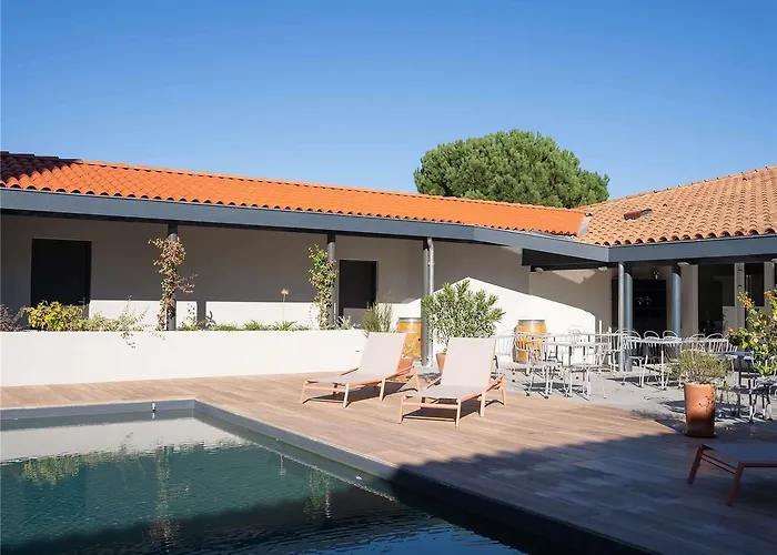 蒙托邦宜必思酒店 蒙托邦